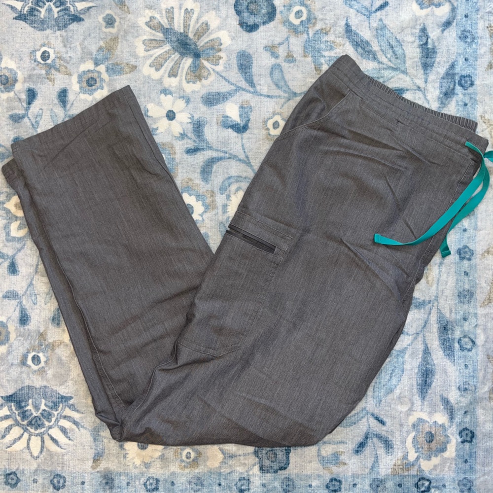 Graphite Figs Scrub Bottoms